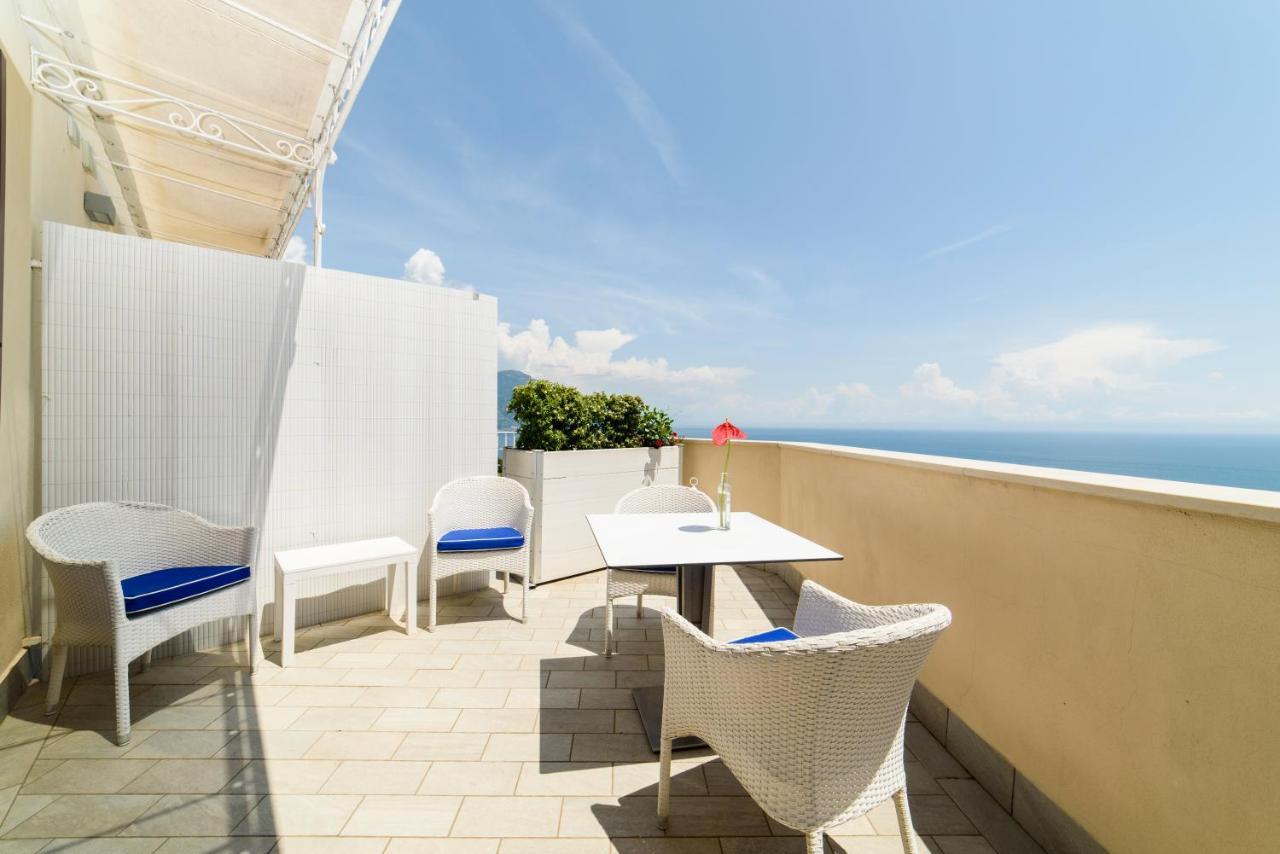B&B Al Pesce D'Oro Amalfi Esterno foto
