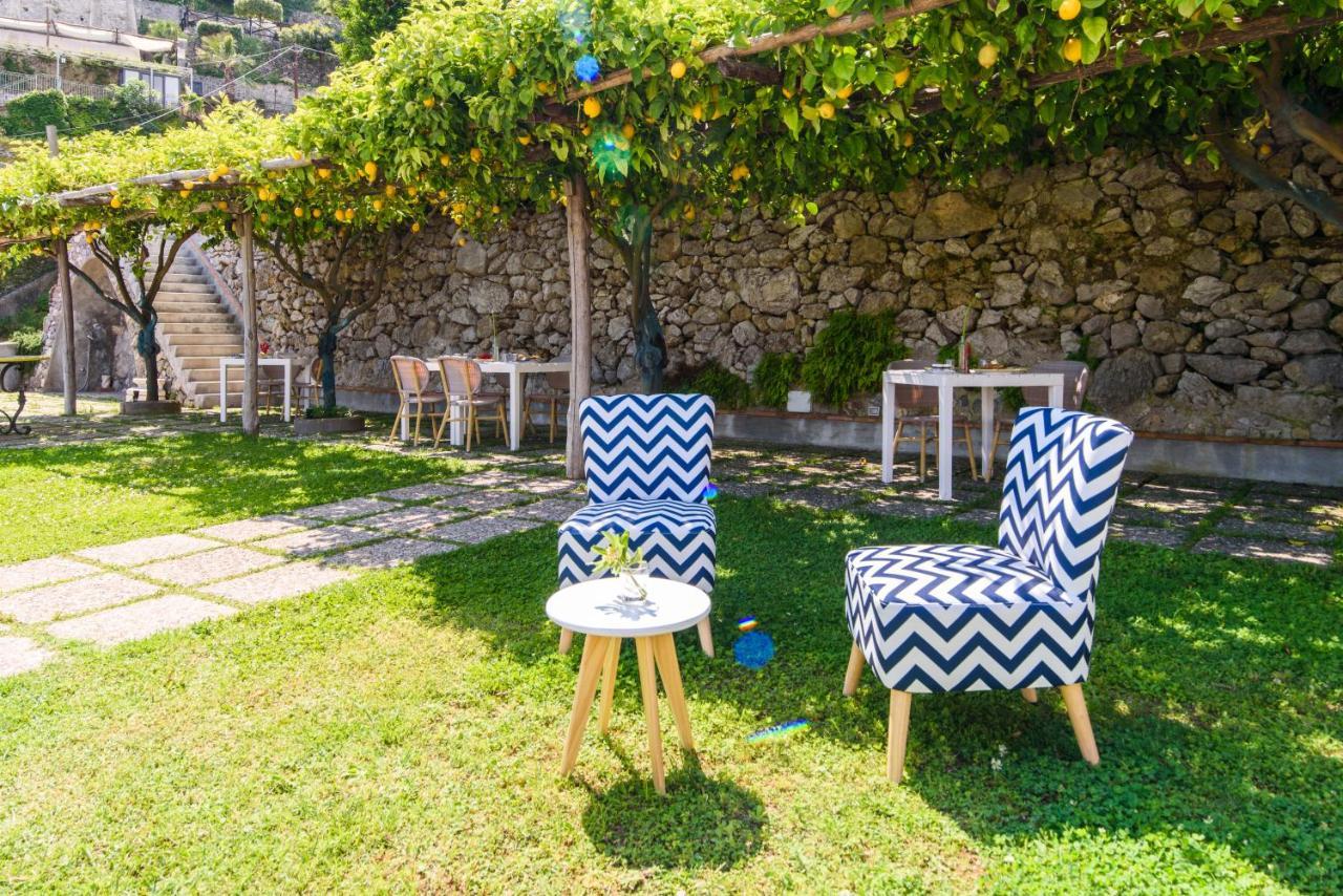 B&B Al Pesce D'Oro Amalfi Esterno foto