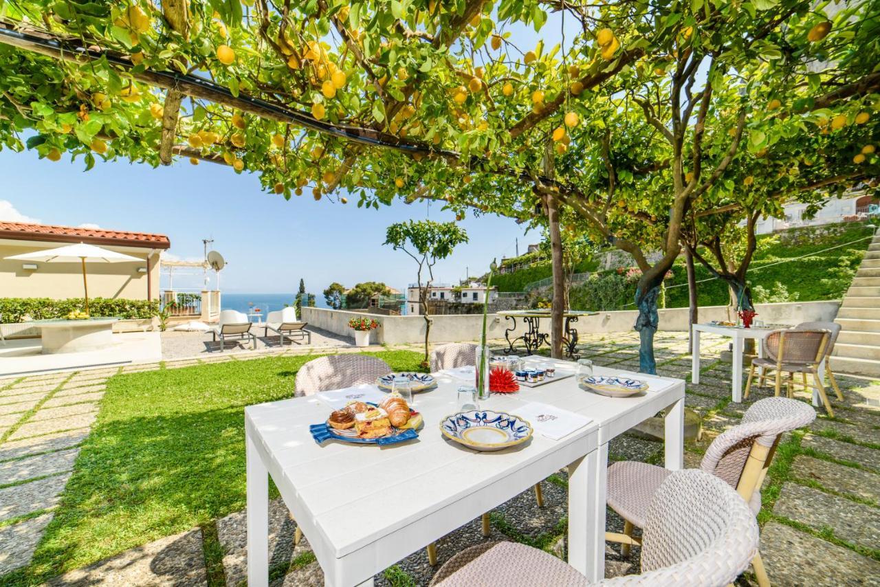 B&B Al Pesce D'Oro Amalfi Esterno foto